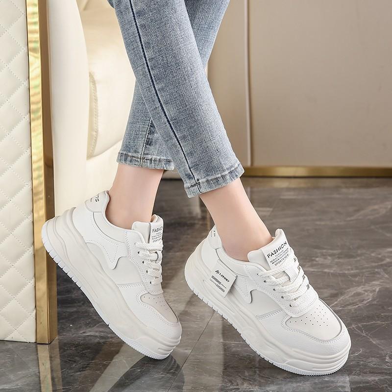 Foreign trade 2025 autumn new versatile thick baseplate shoes Korean version color matching white shoes casual sports shoes
