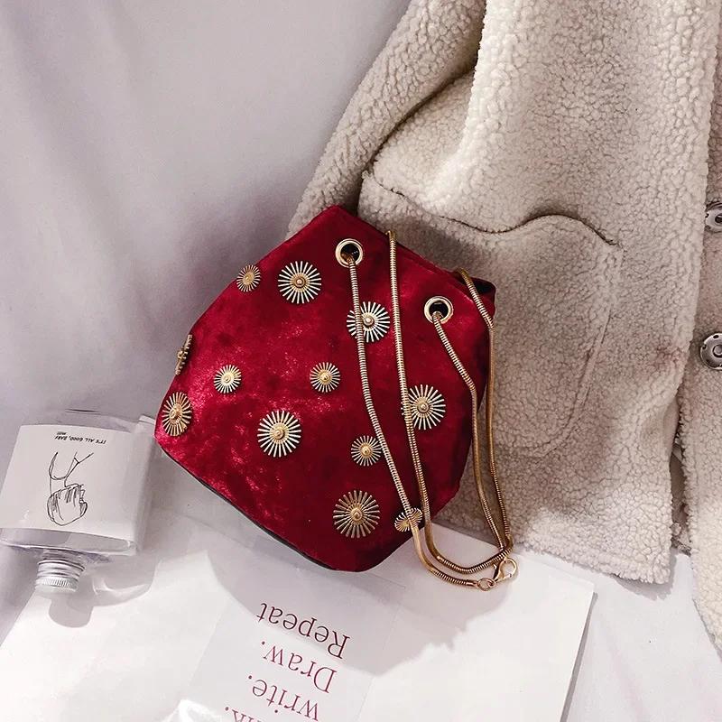 New Women's Shoulder Bags Bucket Bag Elegant Velvet Handbag Tote Crossbody Bag with Golden Chain Shoulder Strap