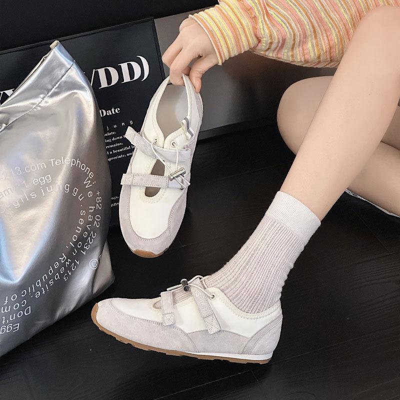 Scarpe Mary Jane con Velcro da donna primavera ed estate nuove in pelle traforata scarpe da ginnastica tedesche bocca bassa non stancano i piedi scarpe casual