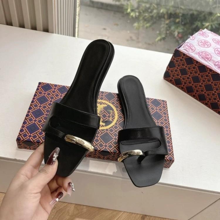 Rindslederversion~ Französische High-End-Metallschnalle Zehenbedeckung flacher Boden Ein-Wort-Slipper Damen Oberbekleidung 2025 Sommer coole Slipper