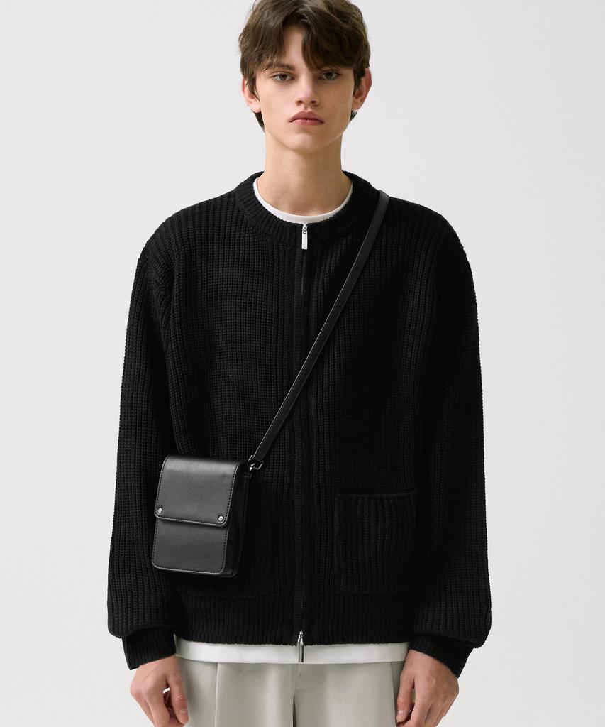 TRILLION Washable Round Neck Hacci Zip-Up Knit (Pure Black)