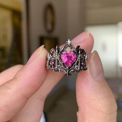 Gotische kruis kroon liefde ring dames niche lichte luxe Franse middeleeuwse ring opening high-end ring