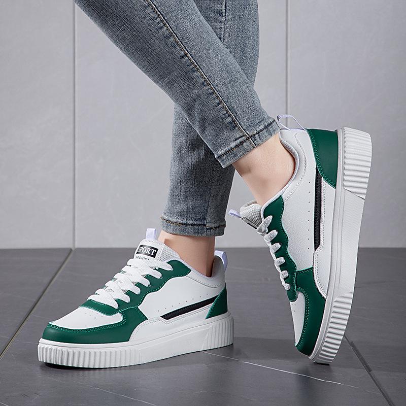 Trendy Korean-Style Breathable White Sneakers for Couples: Versatile, Comfortable, Thick-Soled Casual Sports Shoes