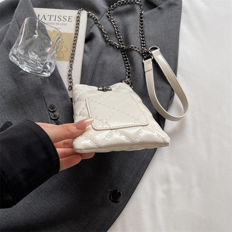 Borsa per Cellulare Teschio da Donna a Rombetti con Catena a Spalla Crossbody