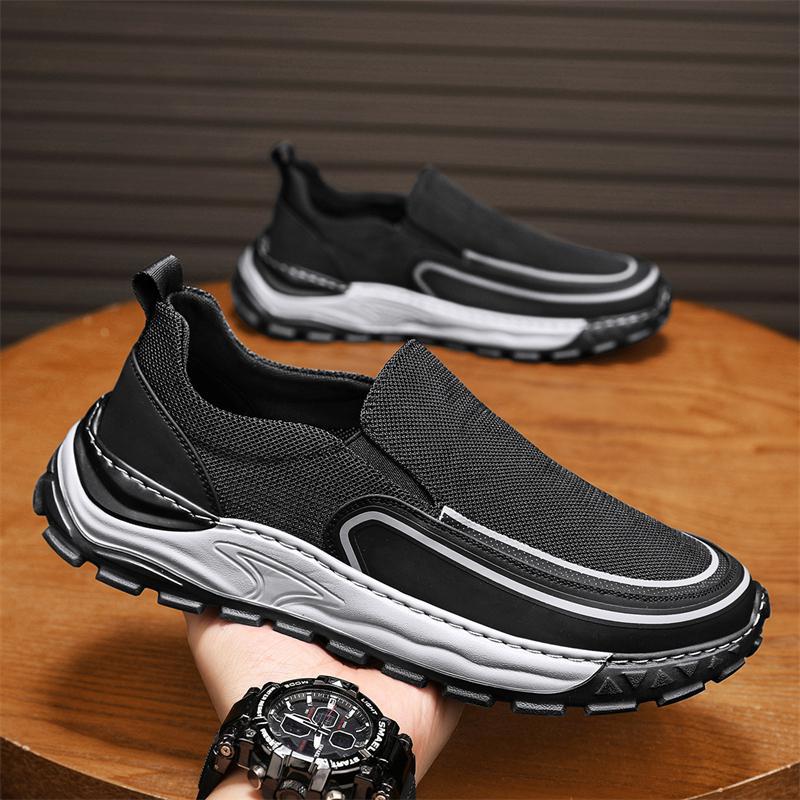 

2024 summer new breathable soft-soled men s shoes flying thread knitted casual board shoes Korean version one-pedal stitching work shoes 44 чёрный