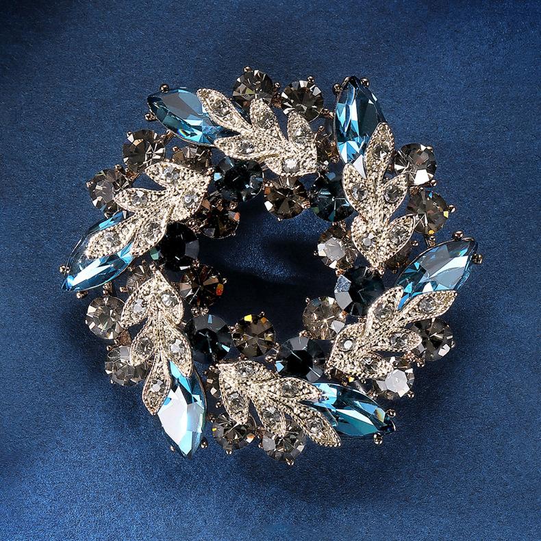 

Брошь Баухиния, высококачественная женская брошь с изумрудным цветком и кристаллами, классическая роскошная большая булавка, изысканные аксессуары для костюма