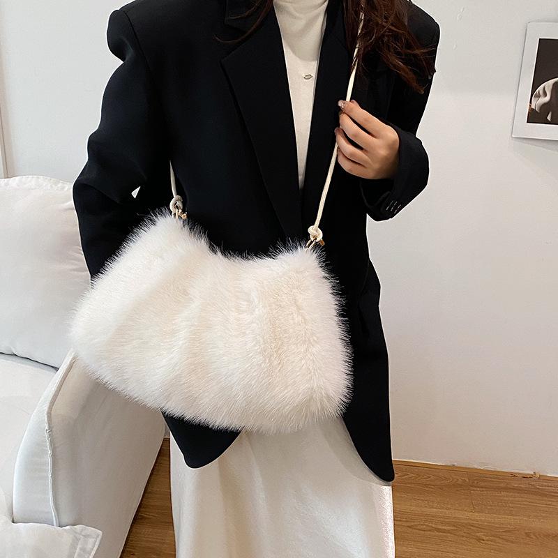 Fluffy Bag Women's 2025 Autumn and Winter New Fashion Simple Furry Shoulder Bag Textured Women's Handbag Tote Bag
