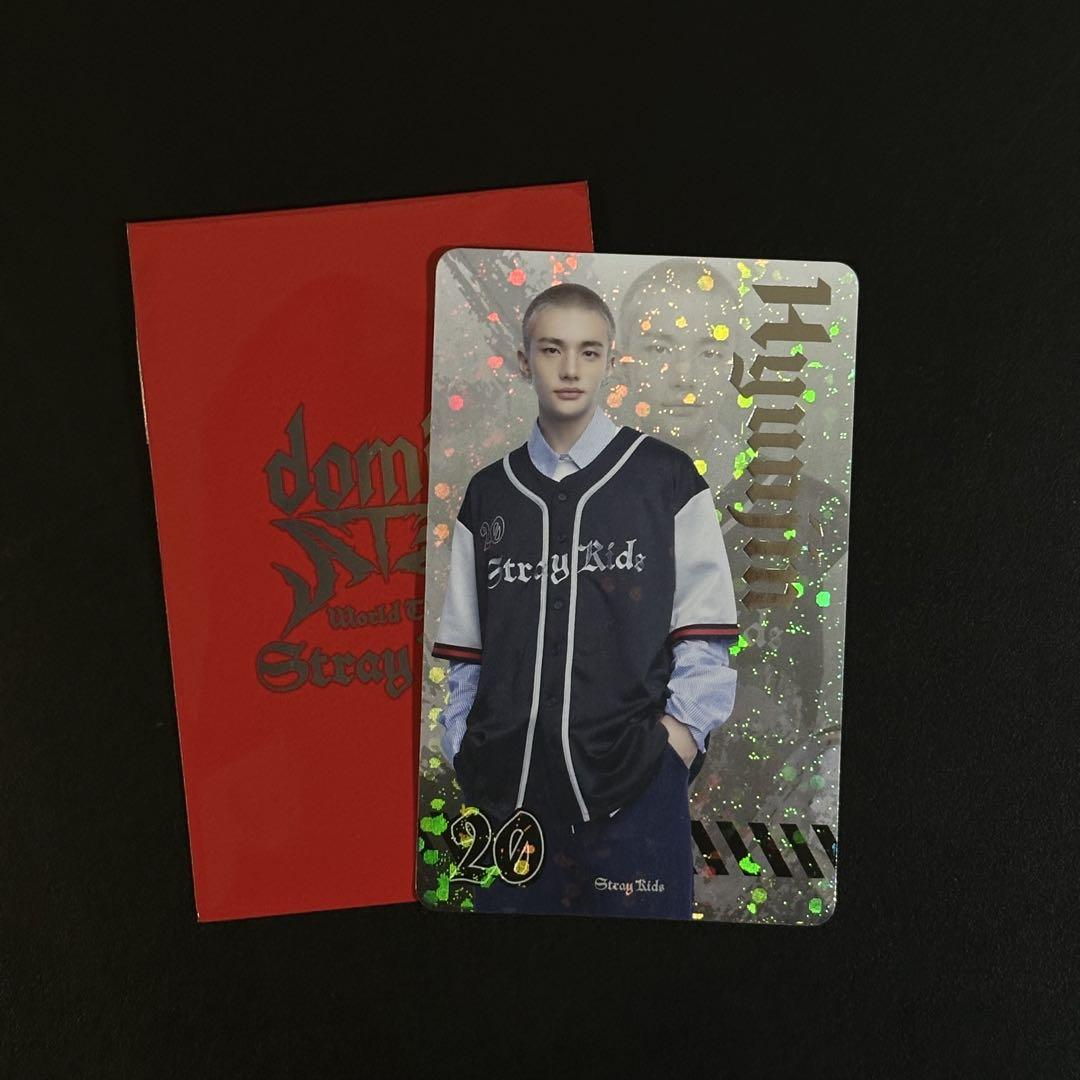 

[USED] SKZ dominATE Rantai Hyunjin