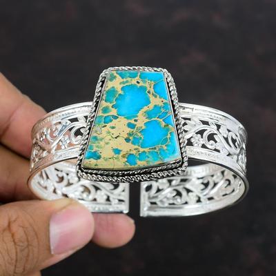Прикраси та біжутерія