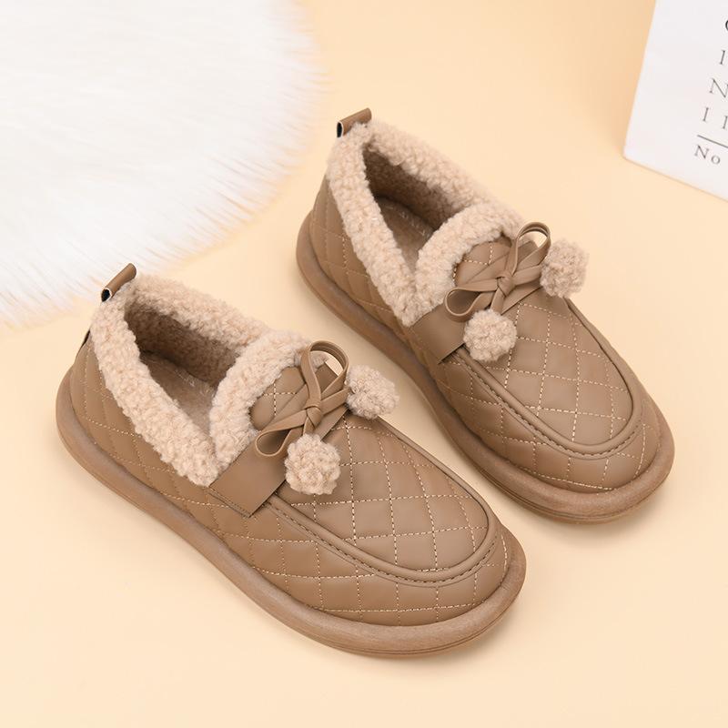 

Processing Customized Winter Old Beijing Cotton Shoes Women s Fleece Non-slip Warm Mom Shoes One Pedal Fleece Doudou Shoes Women 41