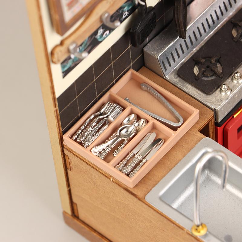 1Set 1:12 Dollhouse Mini Knife Fork Spoon Clips Tableware With Storage Box Dollhouse Kitchen Supplies Utensils Decor Accessories