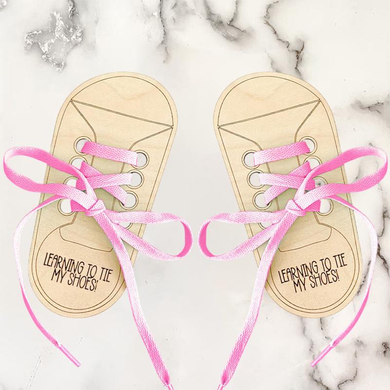 

Children Shoelace Threading Teaching Toys Wooden Lacing Shoes Toy Practice Tying Shoelaces Boards Montessori Toy Game 2Pcs розовый