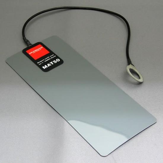 

Daiichi Denpa Kogyo Diamond MAT50 Magnetic Earth Sheet for band 7-50MHz