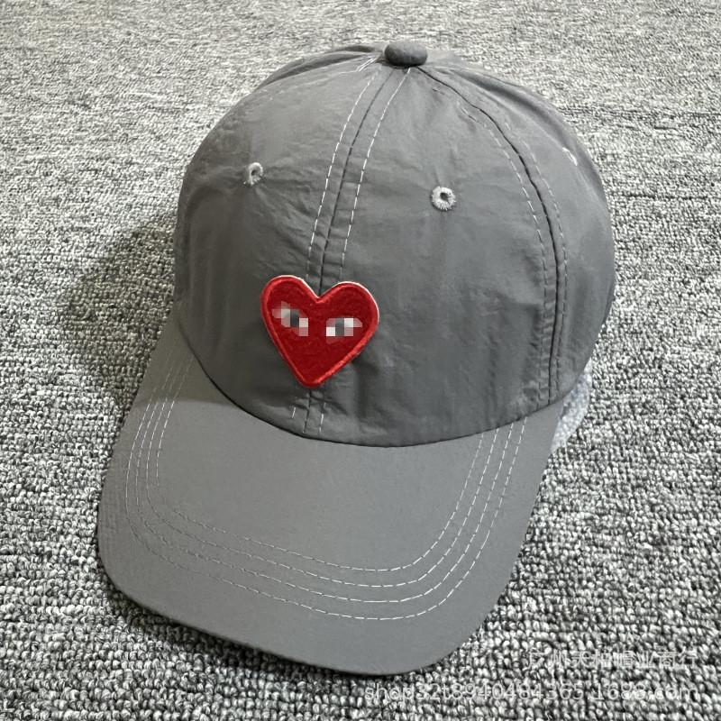 Summer Unisex Baseball Cap Heart Embroidered Outdoor Leisure Duckbill Cap