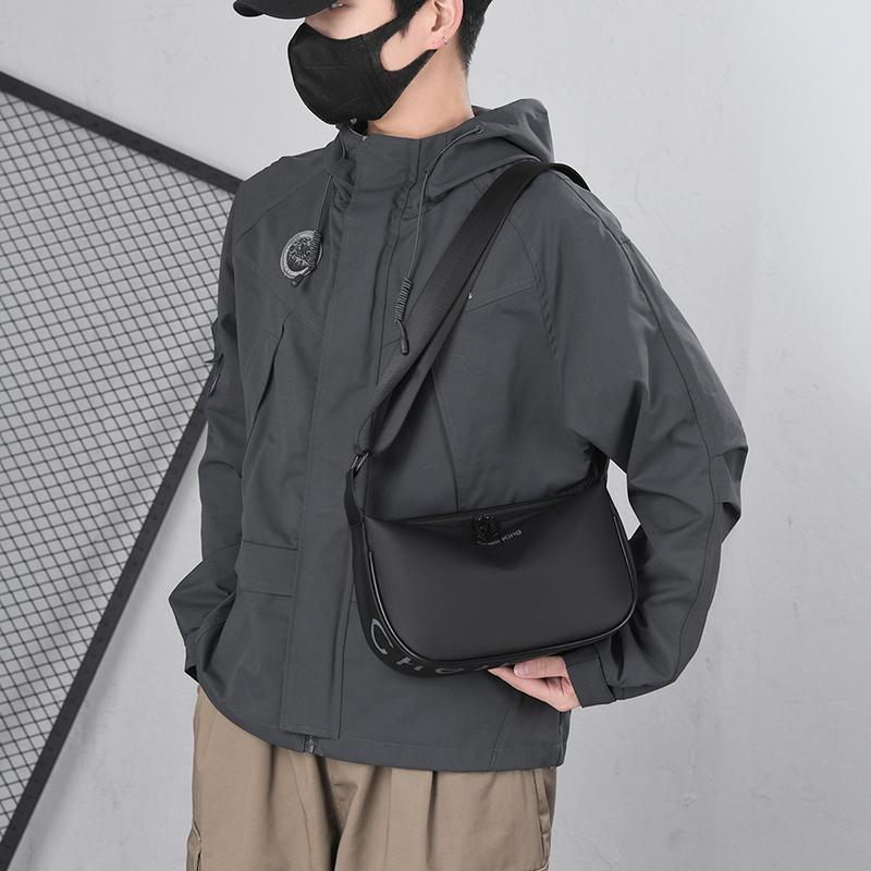 Crossbody-veske for menn Stor skulderveske