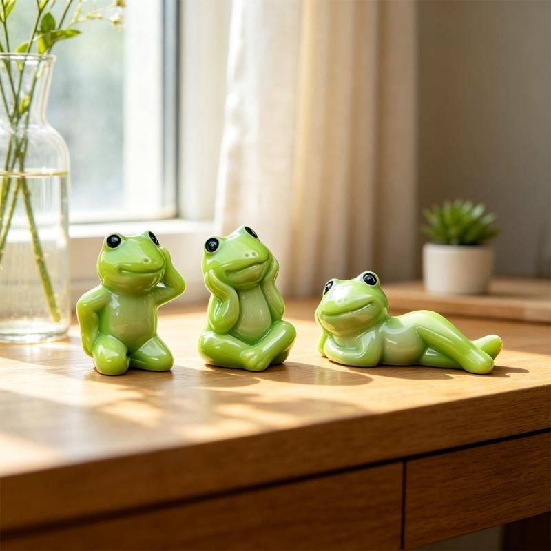 Set of 3 Frogs Desk Decors Mini Resin Figurines with Playful Poses for Monitor Top Shelves Entryway Tables Styling or Car Dashboard Display