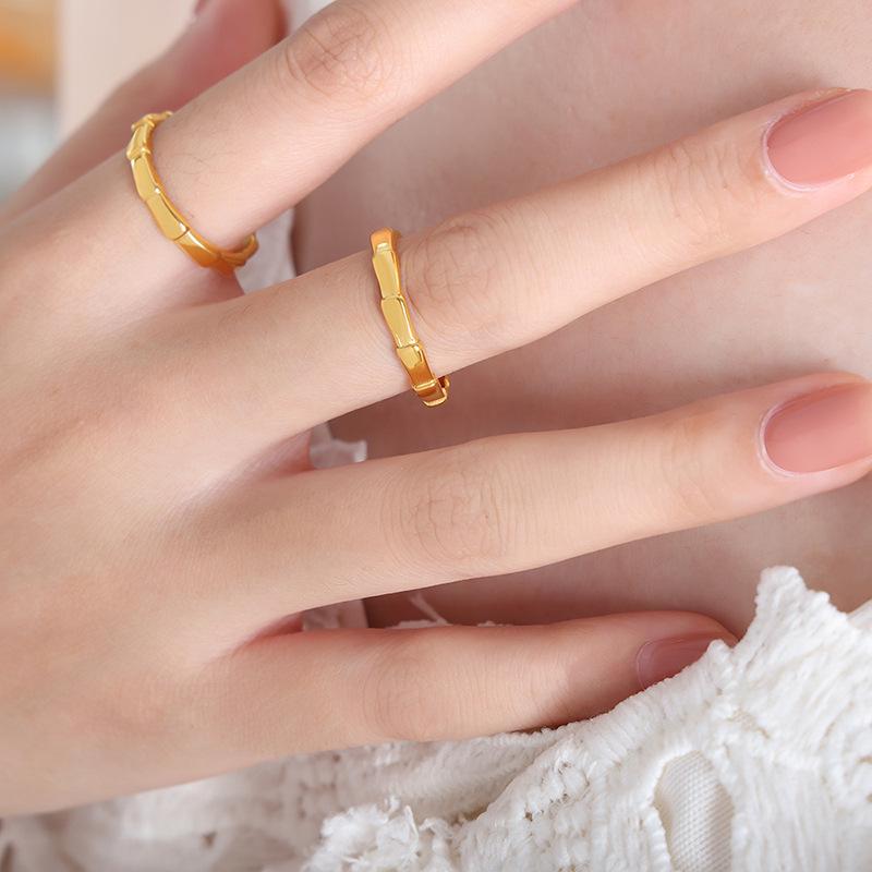Hong Kong Retro Bamboo Titanium Steel 18K Gold Non-Fading Ring – Versatile Women's Summer Jewelry.