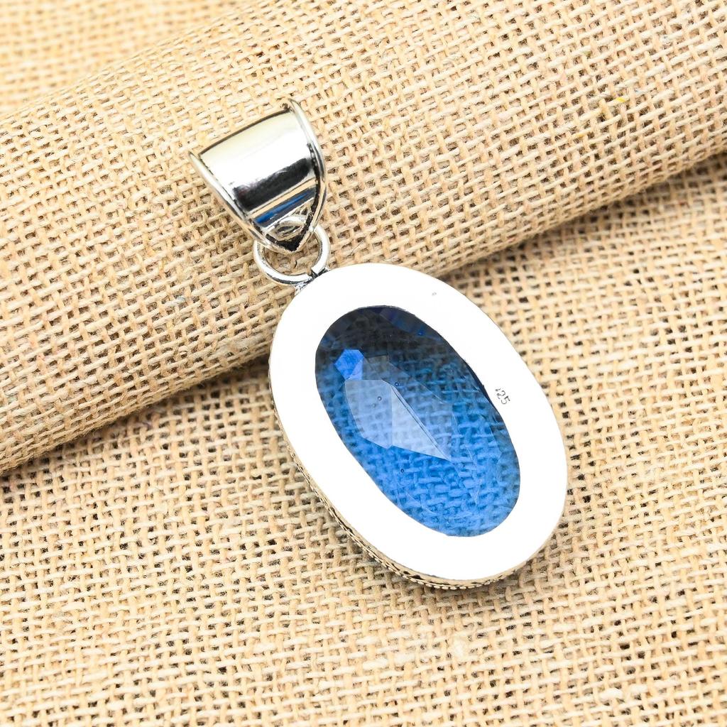 Wunderschöner handgefertigter Tansanit-Edelstein-Anhänger aus 925er-Sterlingsilber für Sie