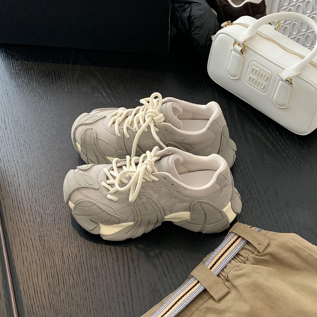 

New Autumn/Winter 6cm Height Boost Octopus Dad Sneakers with Thick Sole for Women світло-сірий колір