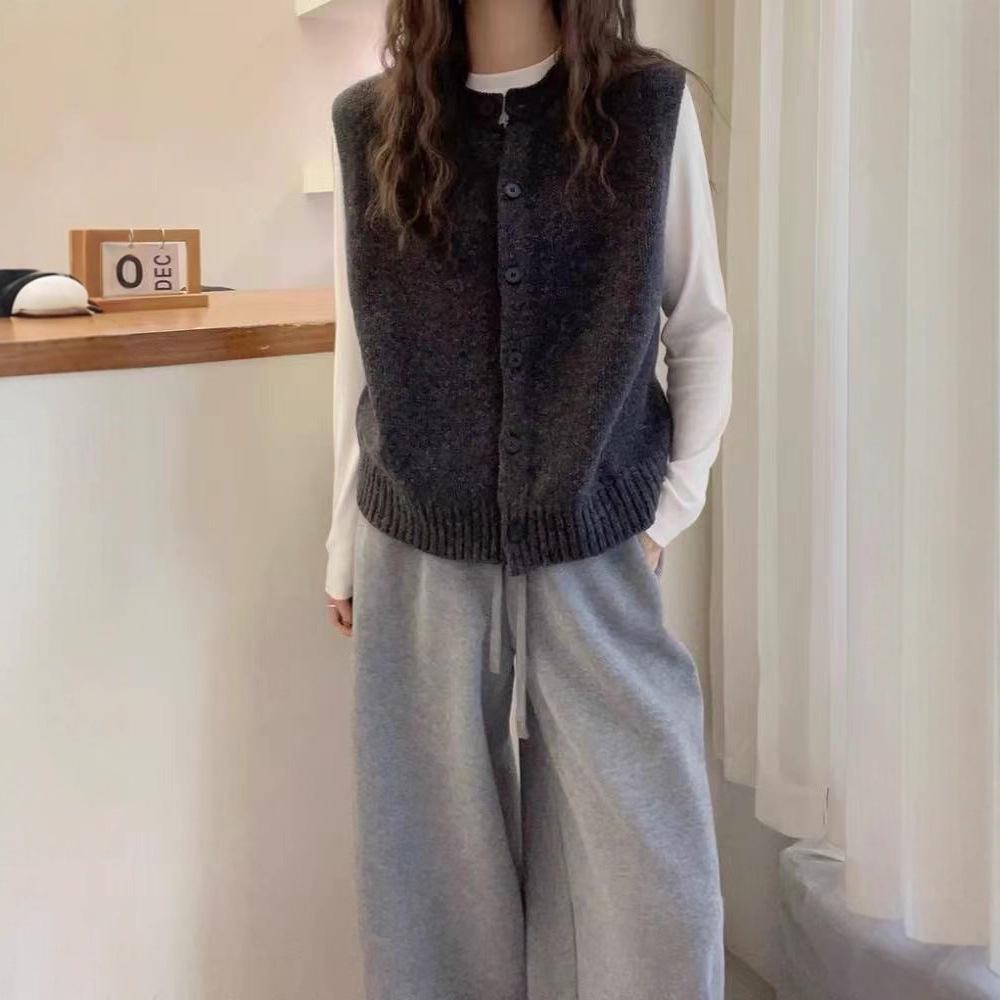 Women's Gray Wool Round Neck Cardigan Vest - 100% Wool, Perfect for Autumn/Winter Layering