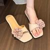 Slope heel open-toed one-word slippers for women in summer, new flower-decorated square head cool slippers