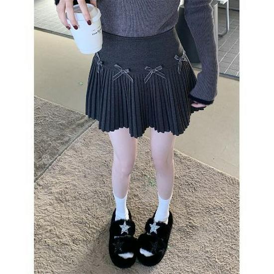 

High-Waisted Bowknot Woolen Pleated Mini Skirt for Petite Women - Winter Anti-Exposure Design L темно-серого