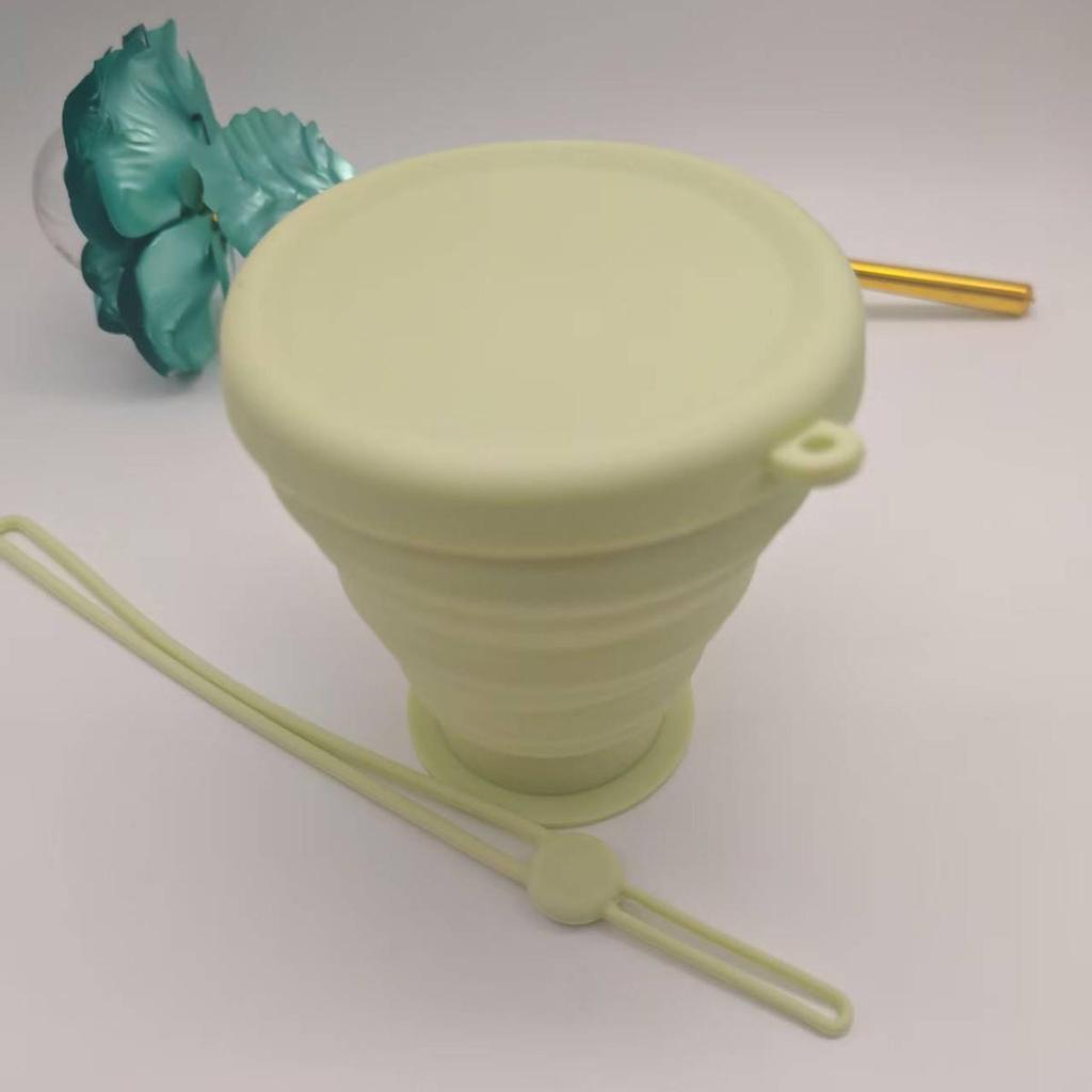 Collapsible Food-Grade Travel Cup: Outdoor Tea, Camping, Cold Drinks & Portable Mouthwash Cup.