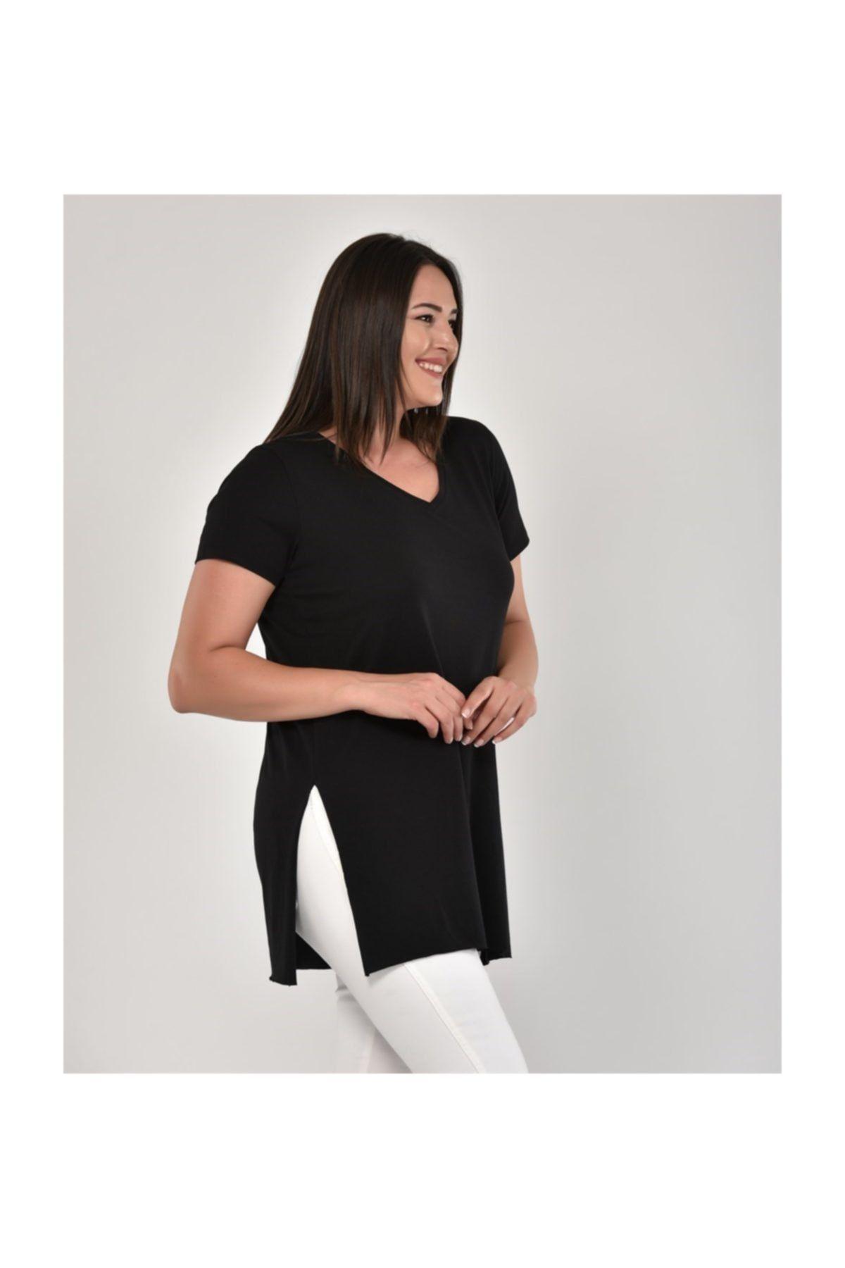 

Women s Style Big Size T-Shirt V-Neck Slit Basic T-Shirt Black