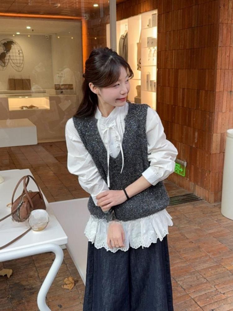 Autumn Lace Patchwork Tie-Up Stand Collar Long Sleeve Shirt for Women
