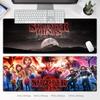 Tappetino per Mouse in Pelle di StrangerThings di Alta Qualità, Pad per Tastiera Computer Periferico, Dimensioni Grandi, Scrivania Antiscivolo Impermeabile, Pa Dcreativo Periferica TV Americana