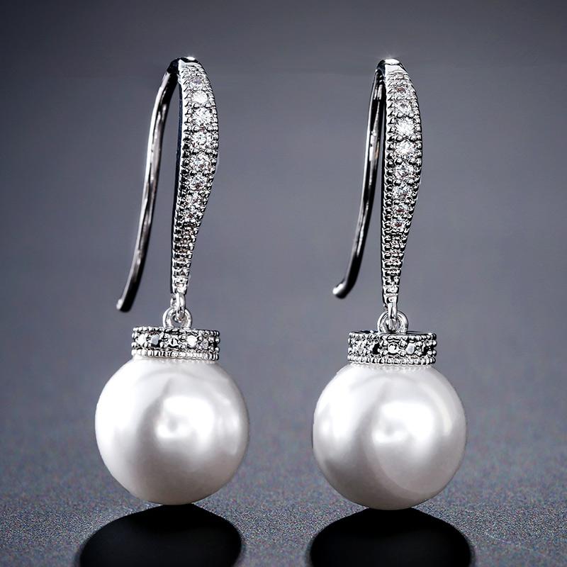 

ZAKOL Fashion Imitation Zircon Zircon Inlaid Dangle Earrings for Women Exquisite Hook Earring Female Wedding Party Zircon
