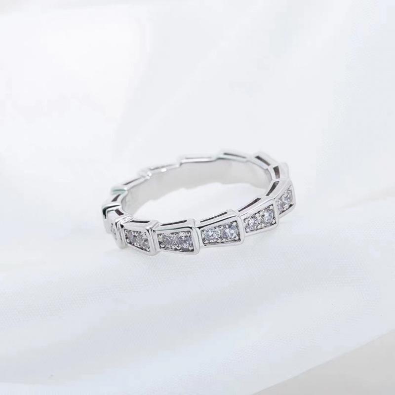 Classic Retro Stacked Snake Ring with Inlaid Diamonds - Women's Trendy, High-Quality, Personalized Couple Rings