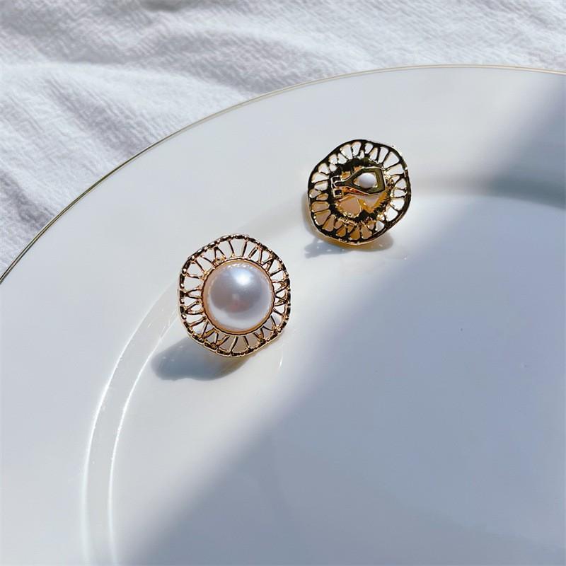 

Винтажные серьги-петли без пирсинга, большие женские серьги с искусственным жемчугом, роскошные серьги-клипсы