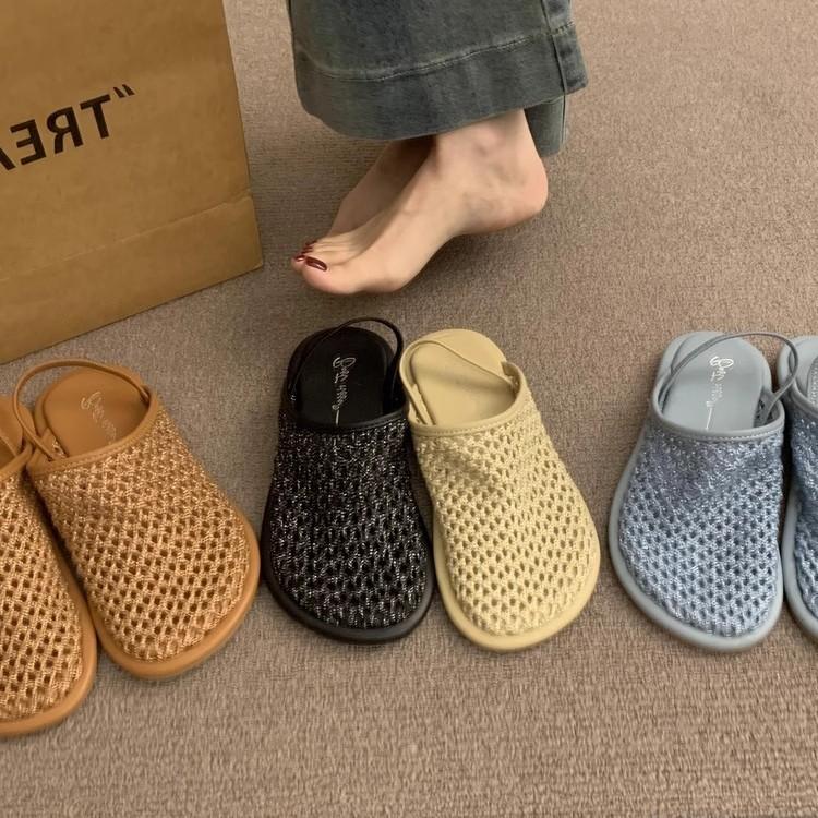 Round Head Flat Bottom Woven Breathable Slippers Women's Summer Wear 2025 New Soft Flat Bottom Bag Head Half Drag Sandals Women's Shoes