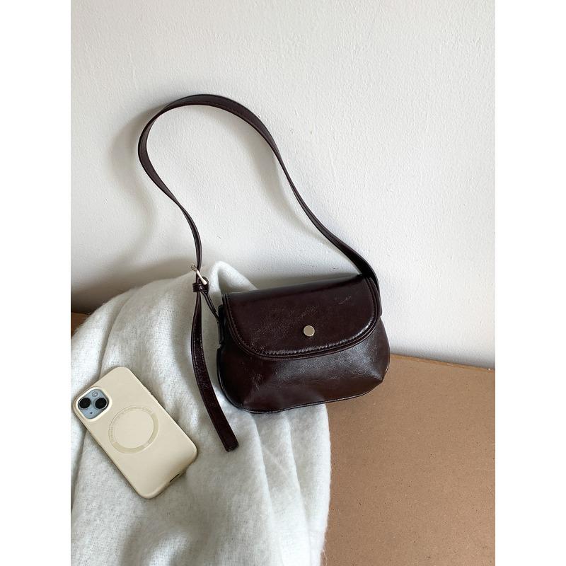 New Stylish and Simple Shoulder Small Square Bag Leather Niche Style Armpit Bag High-end Retro Shell Saddle Bag