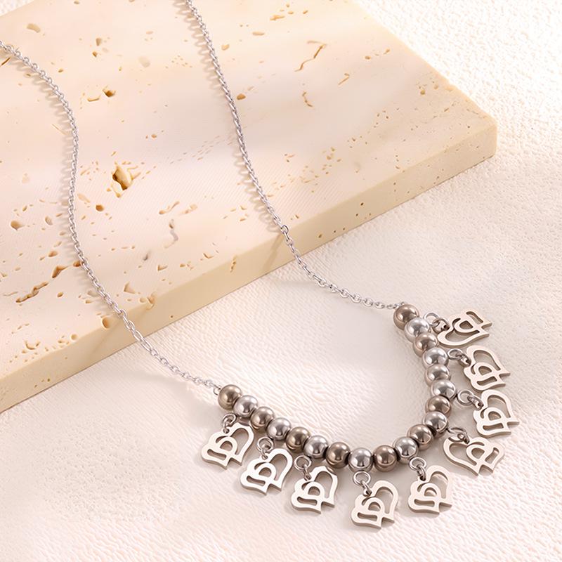 High-End European & American Stainless Steel Heart Necklace - Non-Fading Beaded Pendant Clavicle Chain Jewelry