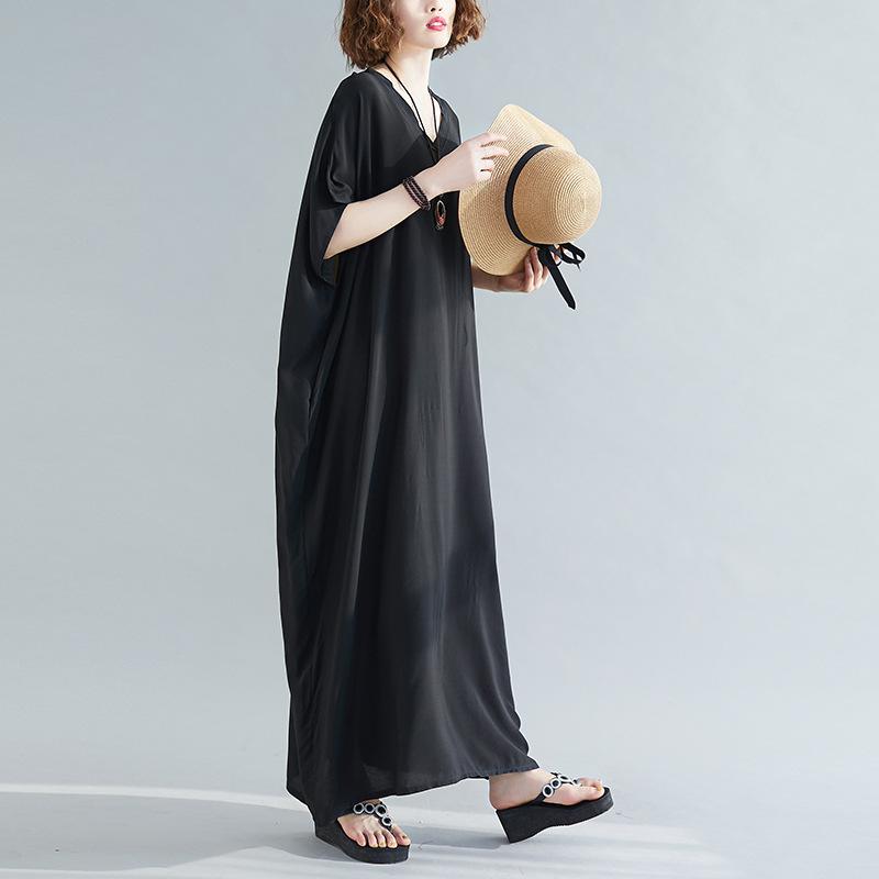 Plus-size Women's Bohemian V-neck Dress Solid Color Skirt