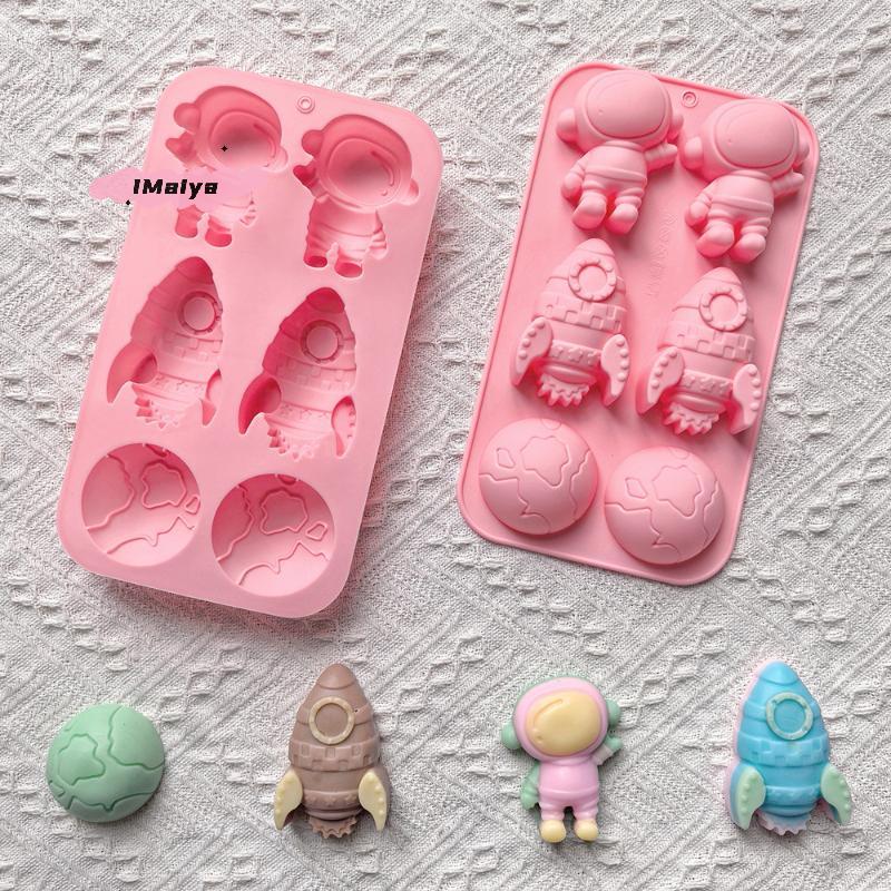 Creative Space Theme Silicone Cake Mold 6-Chamber 3D Astronaut Rocket Earth Mold for Chocolate Candy Cake Decoration Mousse