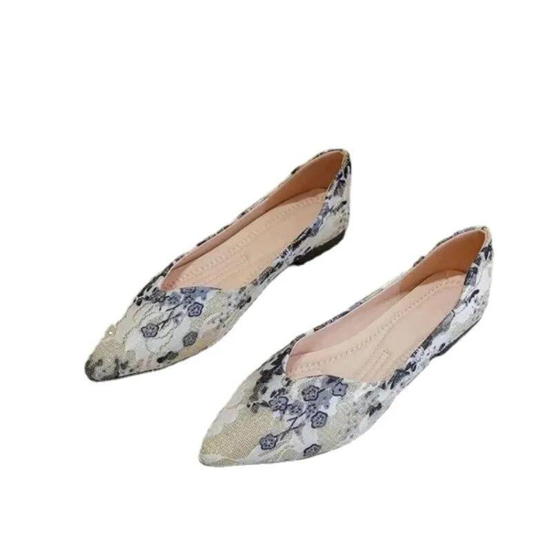 Letní móda Ploché boty s měkkou podrážkou Retro špičaté boty Plochý potisk Elegantní neformální dámské boty na denní nošení