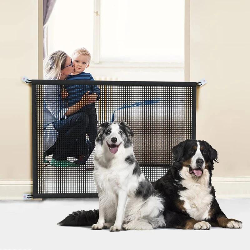 Recinzioni per barriere per cani da compagnia con gancio da 4 pezzi Cancello per scale di rete isolato per animali domestici Nuovo box pieghevole in rete traspirante per recinzione di sicurezza per cani