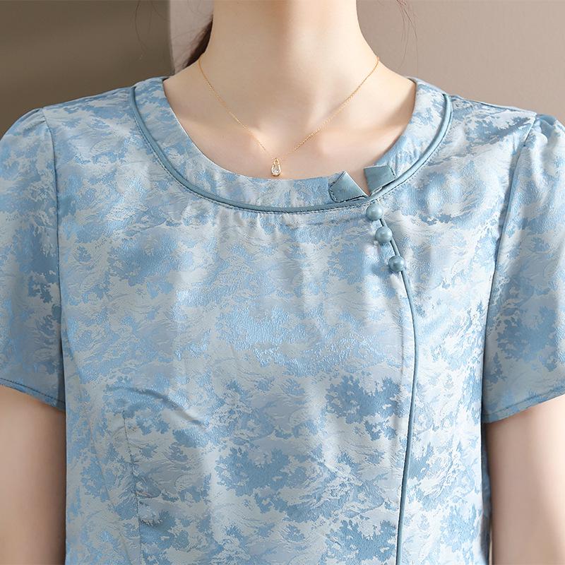 Mom's Summer Short Sleeve Chinese-Style Set: Blouse + Wide-Leg Pants for Middle-Aged and Elderly Women