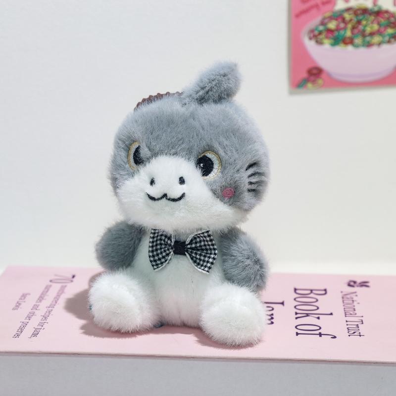 

Милый брелок-подвеска в виде плюшевого кота-акулы, мультяшная мягкая кукла, креативные плюшевые куклы, брелки для ключей, подвеска для сумки, украшение, милые подарки серый