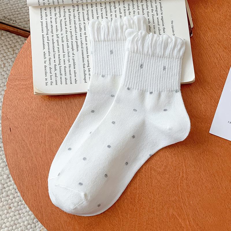 25 New Women's Mid-Calf Wood Ear Edge Polka Dot Lace Socks, Japanese Ballet Style Autumn Trend