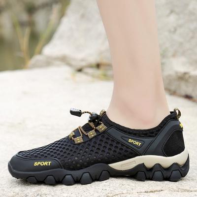Men Shoes Walking Shoes  Soft Sole Mountaineering  Summer NewOutdoor Lightweight Mesh Shoes Men Breathable Mesh Shoes