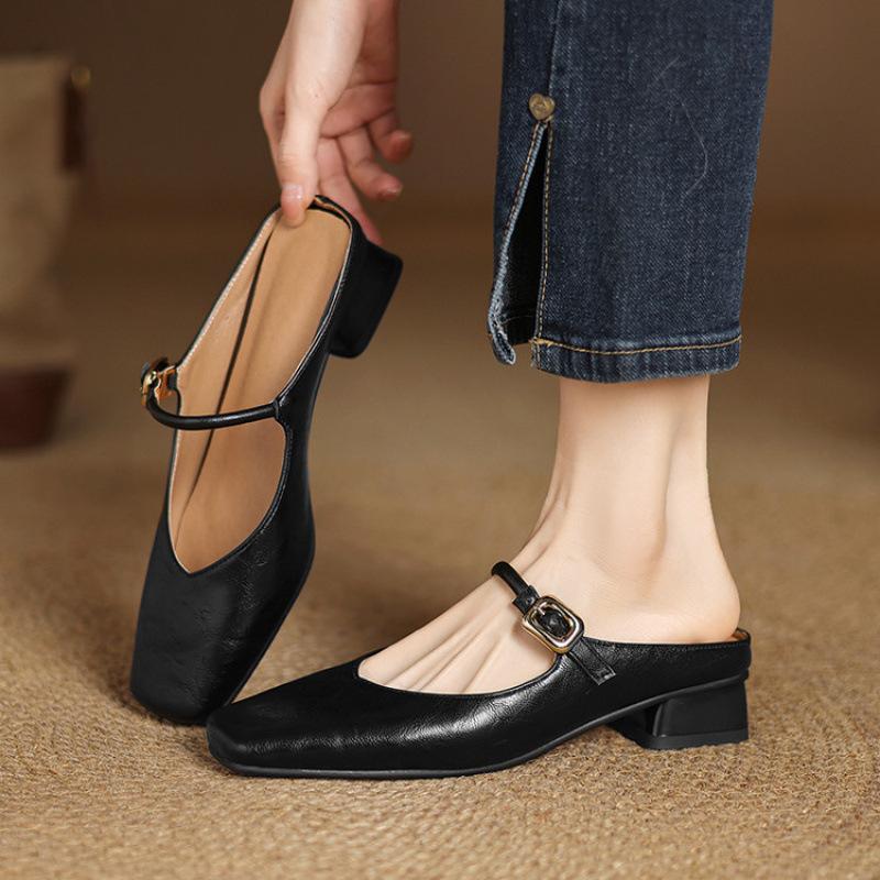 

Summer casual flat-bottomed slippers cover one foot, cool slippers women s new large and small size women s shoes non-slip bag head slippers 43 (customized non-return and exchange) чёрный