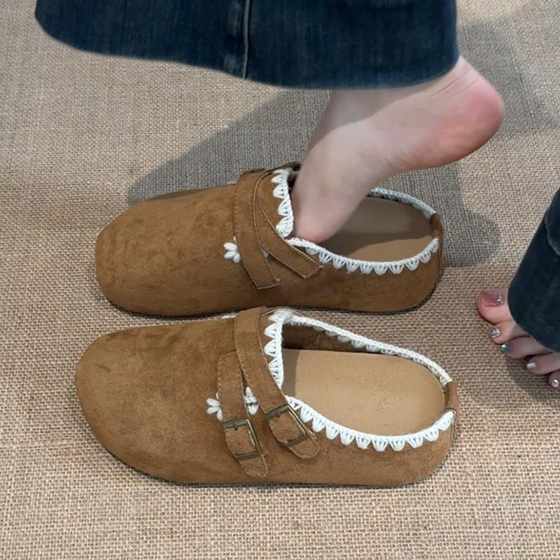 Retro and versatile girls' casual baotou drag autumn and winter Mori lotus leaf edge increases design sense Birkenbaotou drag tide