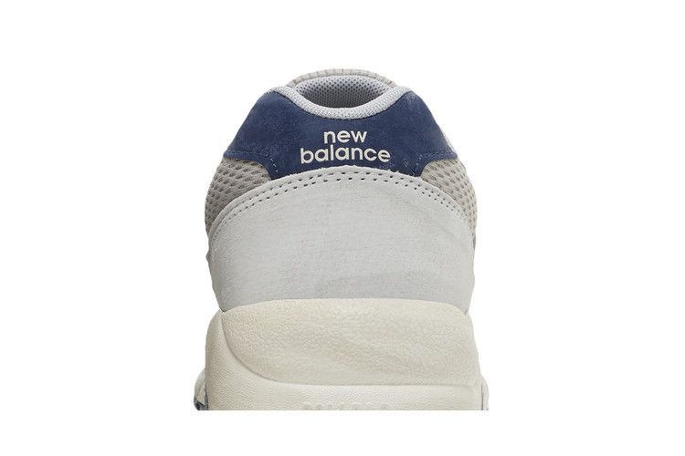 New Balance 580 'Moon Daze'