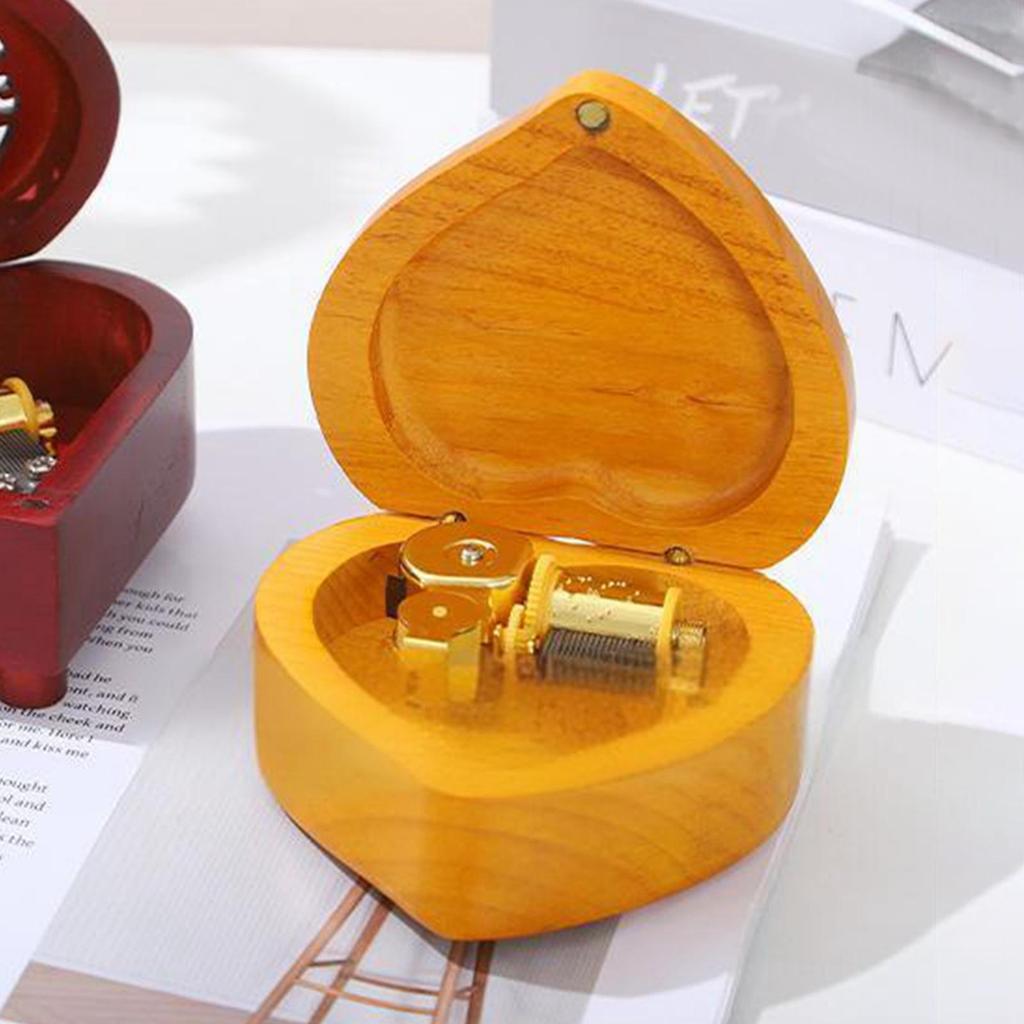 Wooden Heart Music Gift Box Hollowed Floral Carving Artistic Ornament for Girls Baby Sister Niece