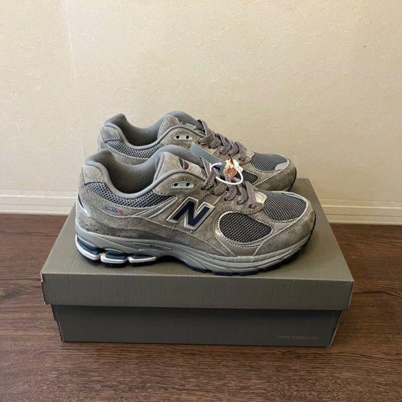 

Оригінальні класичні сірі спортивні кросівки NB2002R | Нековзкі, зносостійкі, дихаючі, кросівки для бігу та повсякденного носіння в ретро-стилі 39