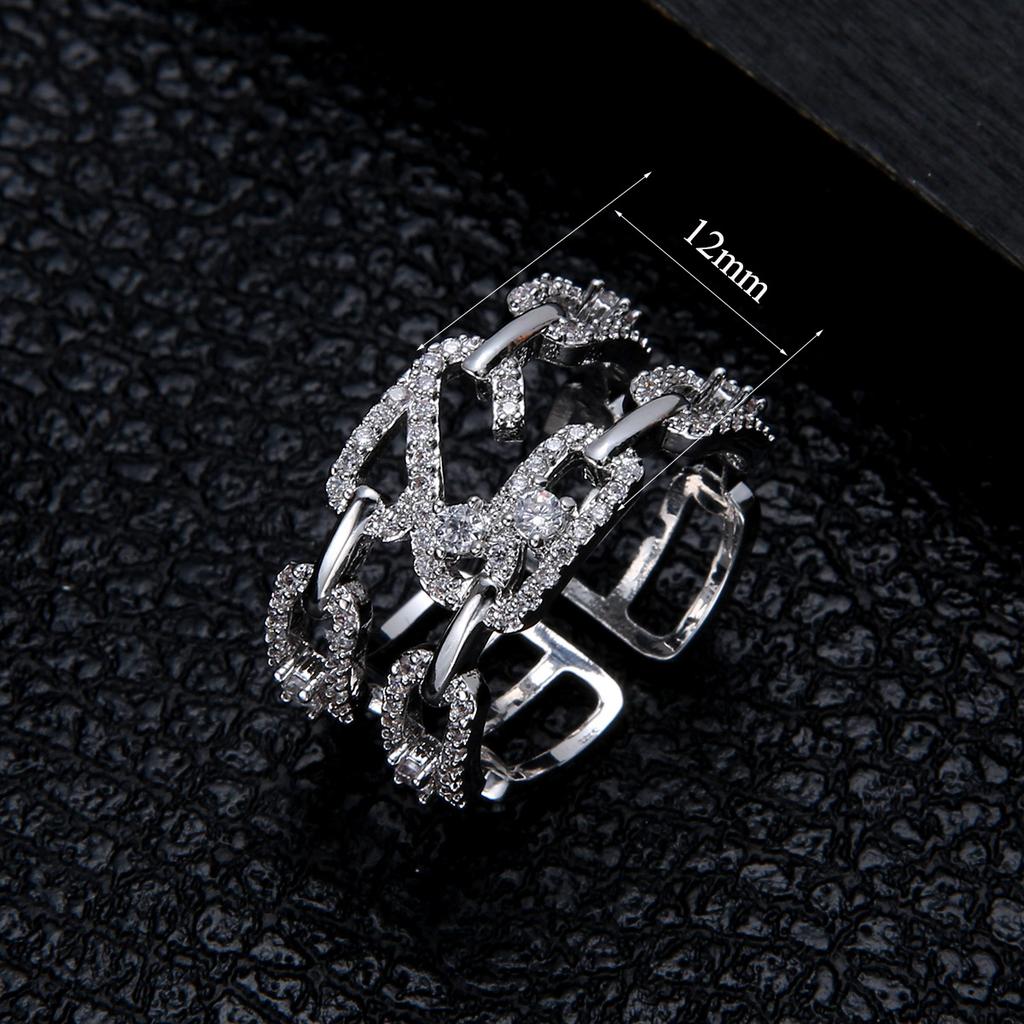 Nuevo Anillo de Temperamento, Estilo Clip de Papel Cuadrado de Circonita, Anillo Completamente Diamantado, Personalidad Exagerada, Moderno y Versátil